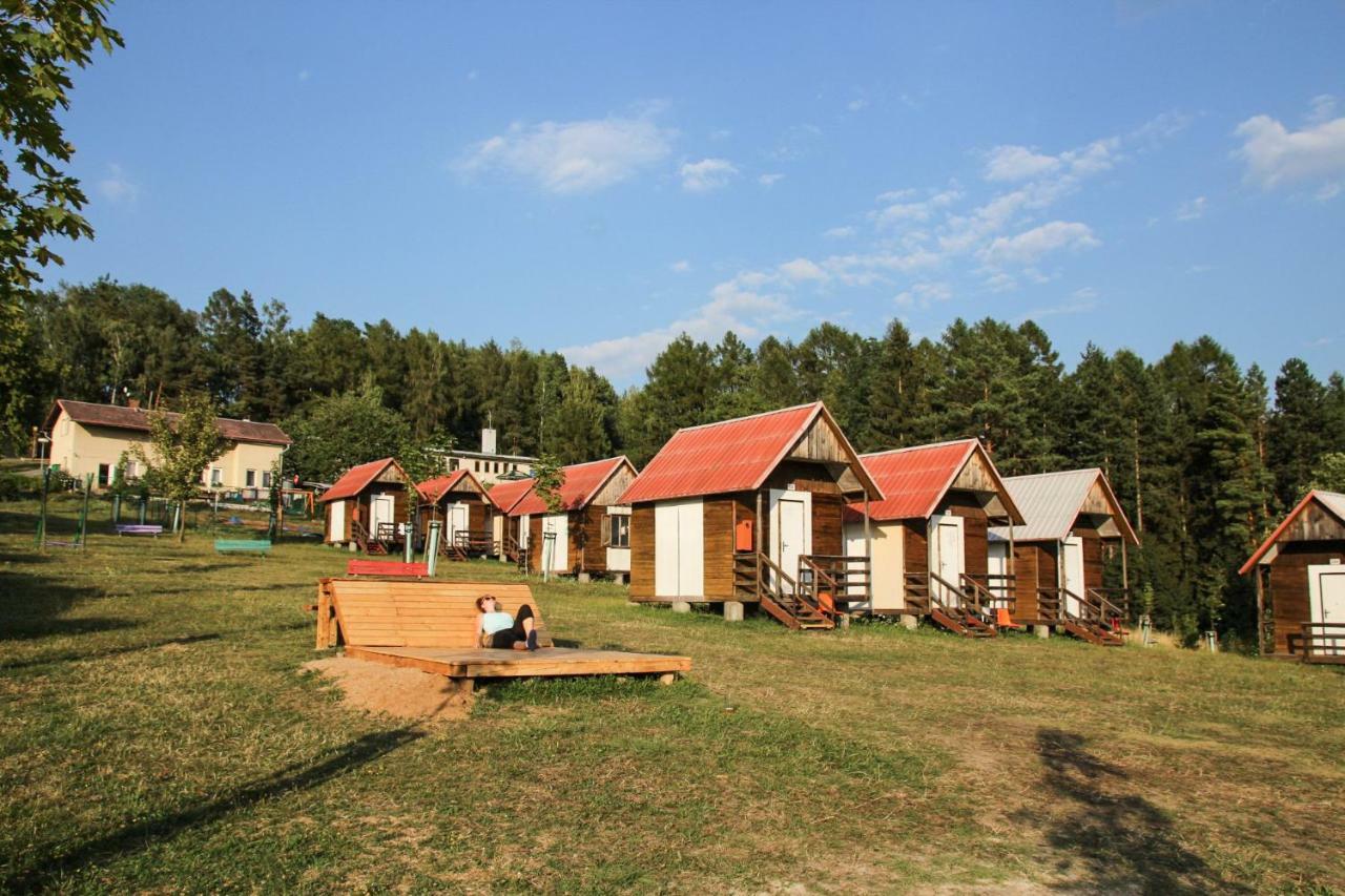 Camping V Raji - Palda Hotel Rovensko pod Troskami Exterior photo